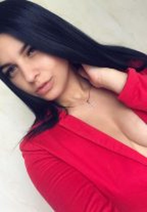 Zijia Escort Sopron