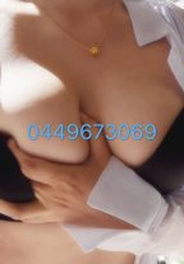 Indhira Escort Sopron